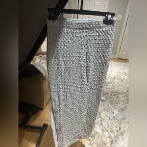 Elegant Textured Gray Pencil Skirt with slit